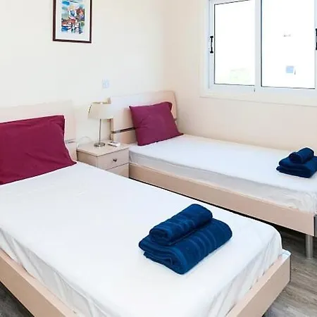 Dom wakacyjny Konnos House Protaras